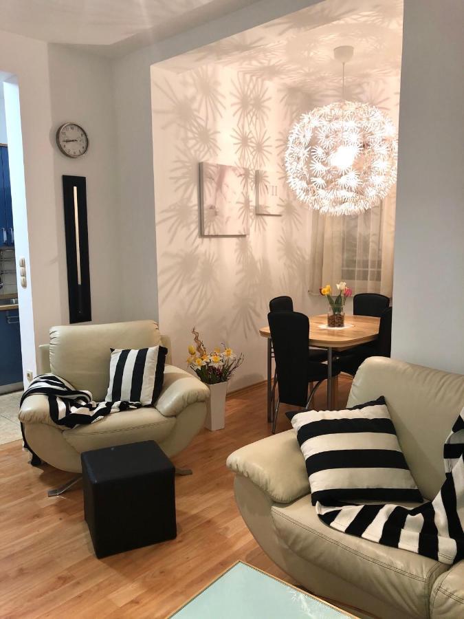 Apartment Natasa Palit Eksteriør billede
